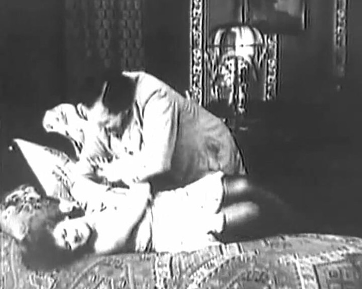 GERMAN PORN CLASSICS: Dědečkova krabice