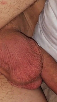 Tatlı üvey oğul pembe göt sıkı deliğine boşalıyor!