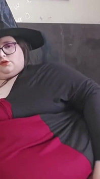 Multi Orgasm Gothic Witch Video