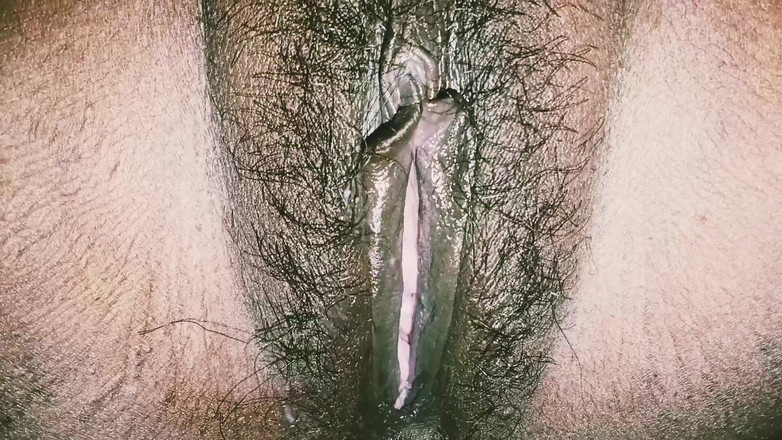 Xhtad studio: L'arrapante bella ragazza grassa della cameriera è stata scopata dal suo...