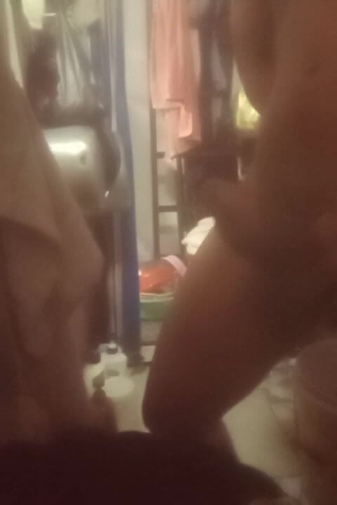 Feter2019: Teen Masturbation