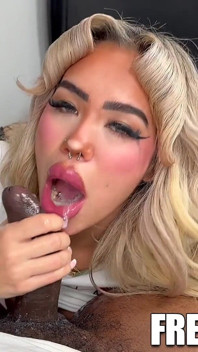 Luna Luxe Sucked That BBC so Sloppy