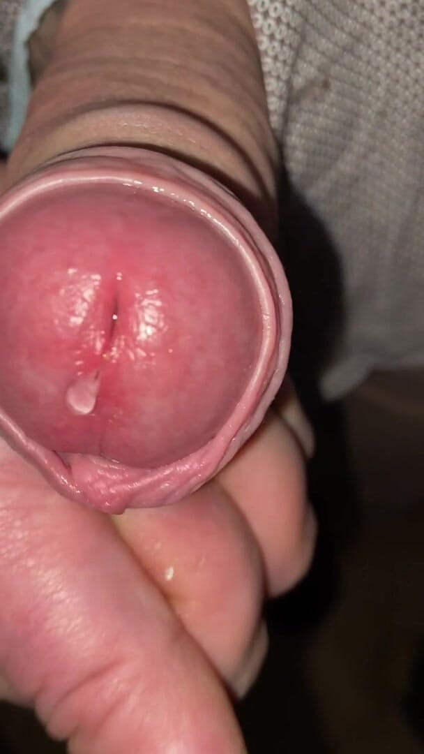 Foreskinguy: 自分の包皮にノーカットの射精