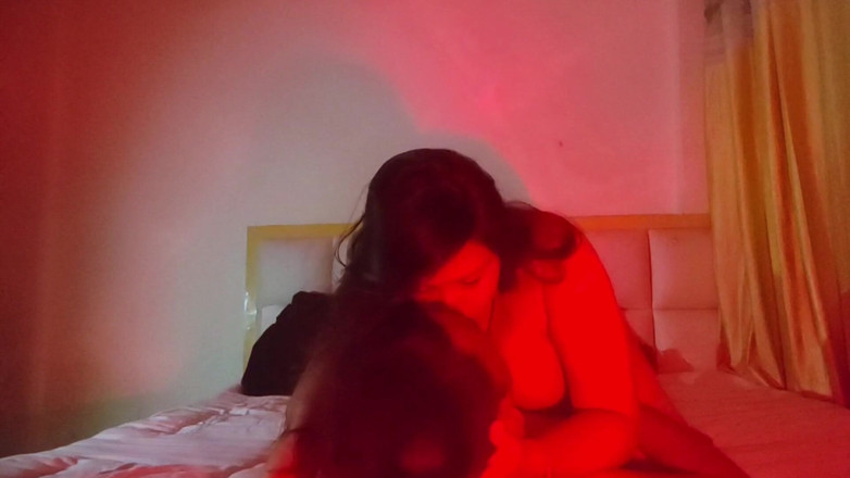 Roshni Thakkar: Švagrová svedena jejím bratrem v jejím domě