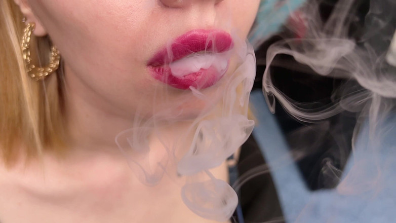 Eva Deva: Rokende fetisj.ik rook, vind je het leuk