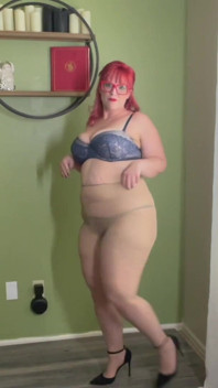 BBW in Nylons Strips Down and Jiggles Her Body