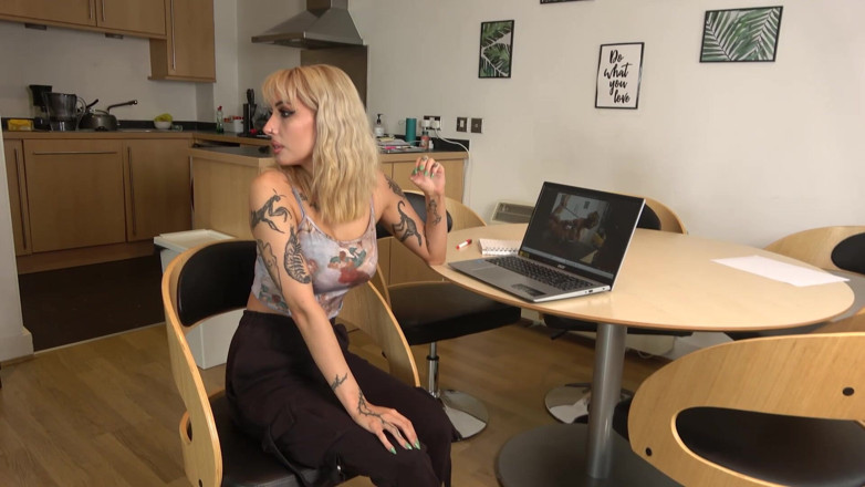 Latina Fetish: Latin kadın ve zeena: bağlı sıkı, aşağılayıcı şekilde kötü bir adam...