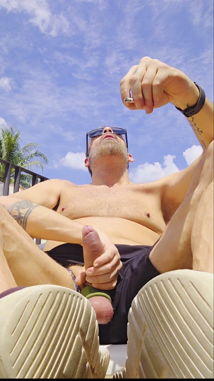 BBIG: Cashmaster Trying Out a New Ball Stretcher