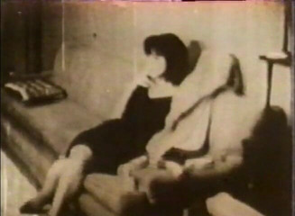 Alfacontent: Vintage sluts sharing dick in reverse gangbang action