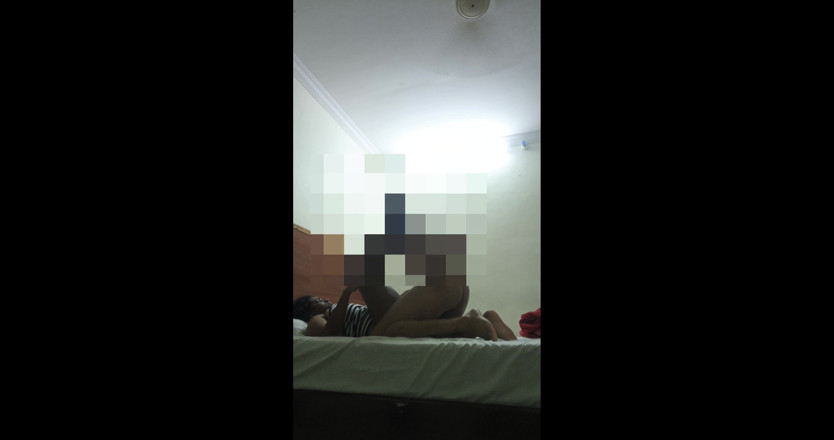Lust_lover: Sesso con la ragazza del college - 1