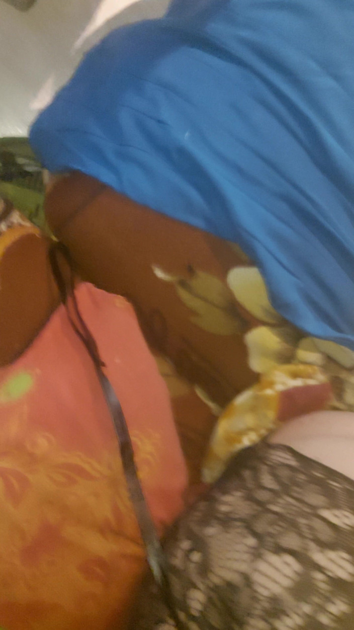 BbwCreampie69: Şişman kaltak sert sikilmek istiyor