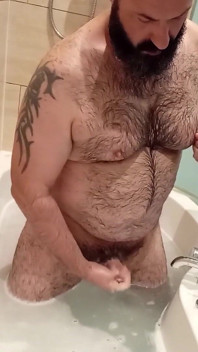 Btrucker Handjob Solo 3