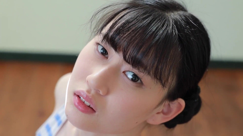 Strix: Hitomi Yoshikawa - Skandál lásky