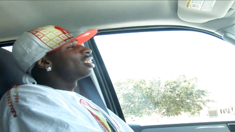 Lucky Cooch: Büyük memeli çarpıcı orta yaşlı seksi kadın zenci bir adam tarafından...