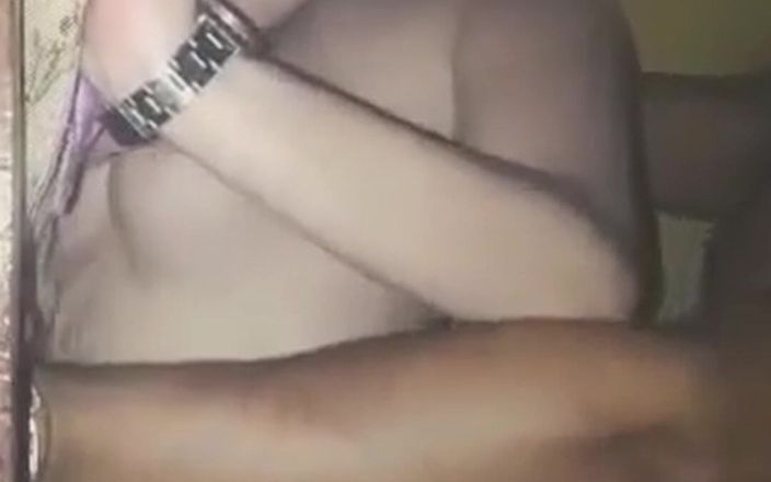 updatingbugs: Дезі зведена сестра жорстко відтрахана раком