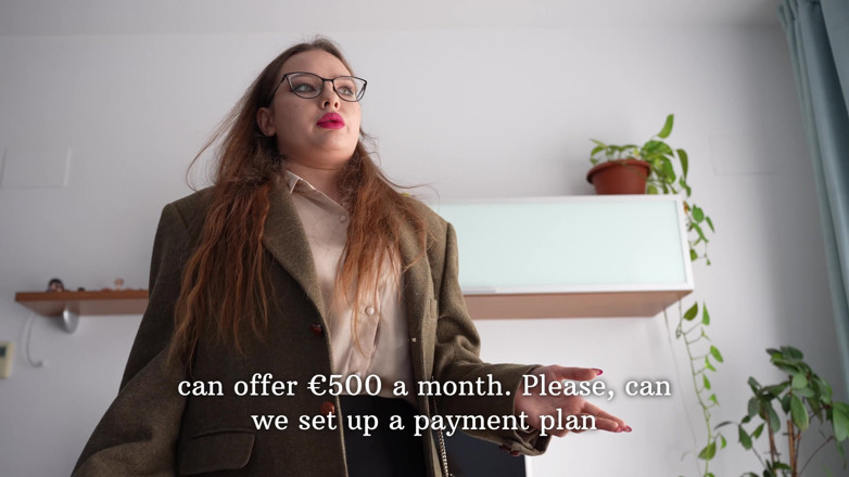 Alexa Poshspicy: Dobře, zkusme to s korkem. Připravuji dívku na anální sex. Část 1.