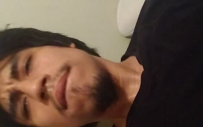 AlexAlejandro13: Te gusta mi gran polla?