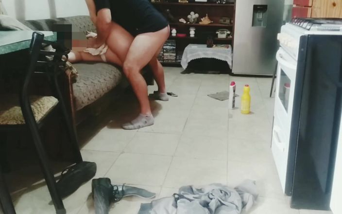 Activecouplearg: アルゼンチンのメイドがボスに犯される