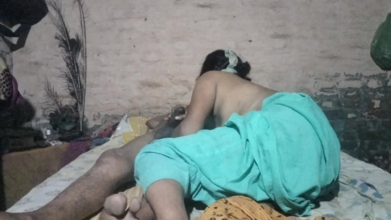 Thokuram: Patni Ki Saheli Ko Sari Raat Pela