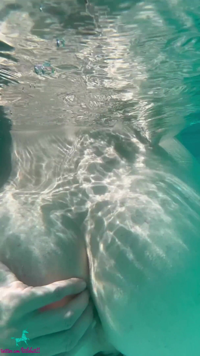 Little Butt: Sissy bubble butt femboy cums in private pool
