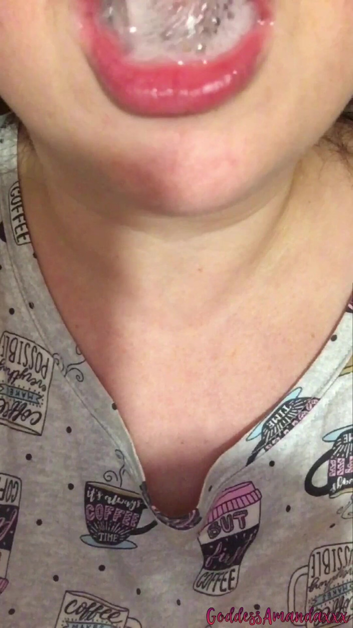 Goddess Amanda: Koltuk altı saçımı tıraş ediyorum ve döl yutuyor