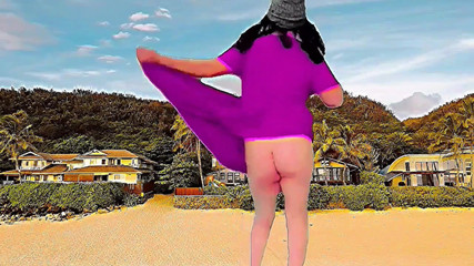 Kitty_Cross: चंचल बहिन भरवां टेडी बियर के पीछे चेहरा छिपा रही है