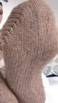 Smell My Sweaty Socks! POV, JOI Lady Victoria Valente