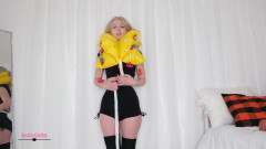 Destination Kat: Fétiche de ton gilet de sauvetage