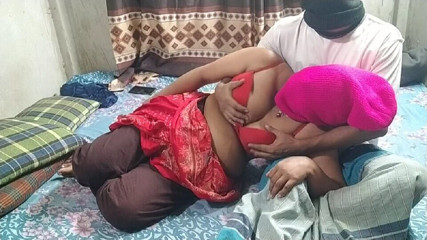 Hot_wife999: Mătușă vitregă musulmană indiană desi de la sat, videoclip frumos...