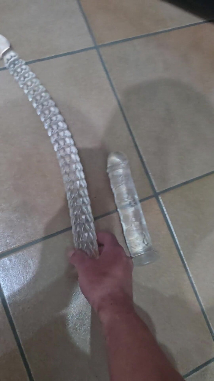 Chris_snoopy_91: Douche après le travail et annonce d’une surprise, partie 2