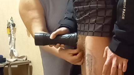 Zona901: Jerking off with a sex toy to a courier close...