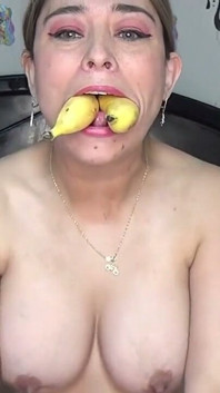 Penetrating Me and Swallowing Some Sexy Bananas Just for You