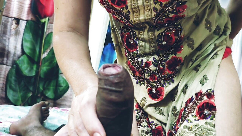 Bolly Karma: Slut Wife Training Guide - Hotwife