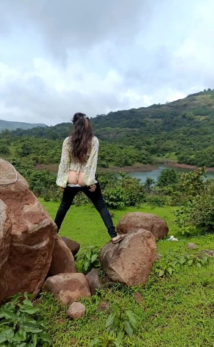Marathi Queen F: Dernière vidéo exposée et taquine en plein air
