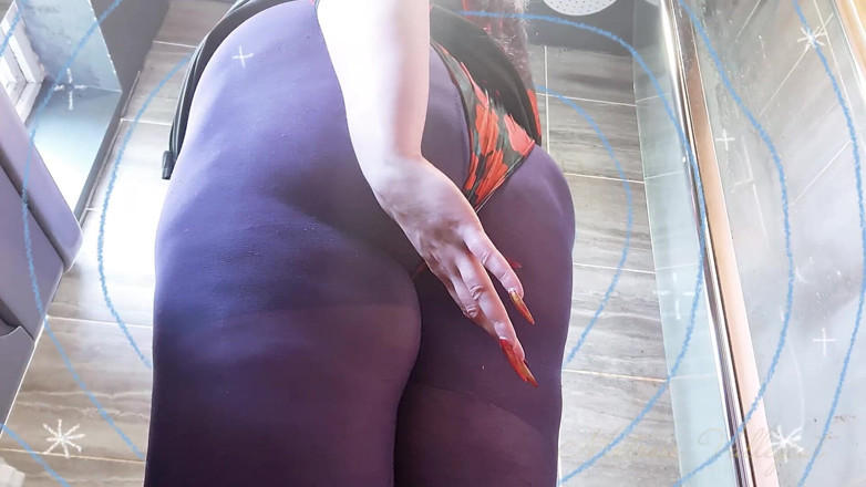 Mxtress Valleycat: Shiny and Nylon