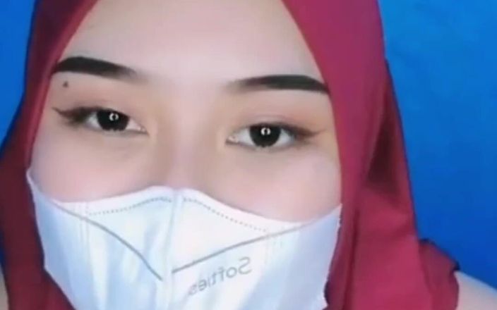 Jilbab69: Horny When Husband Leaves for Work