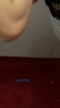 Asla deliklerine emiyor ve içine koymıyor