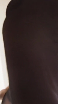 Wearing Pantyhose Directly, Low Angle