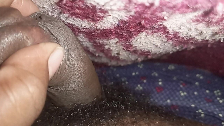 Hungry cliff: Desi čůrák