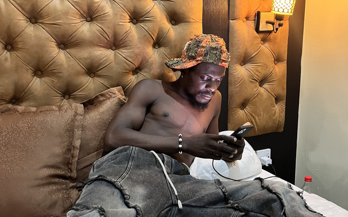 Creamyverseguy2: Diamond ma diament między nogami