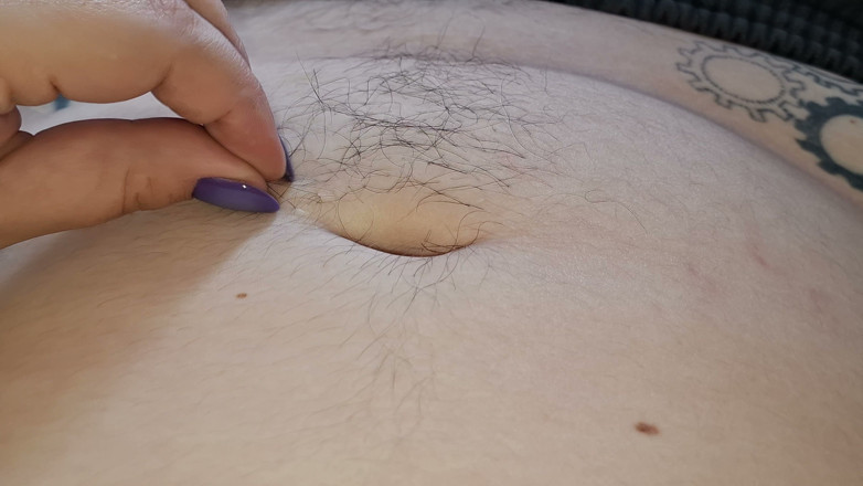 alucidfever: Tôn thờ bellybutton bbw rậm lông của tôi