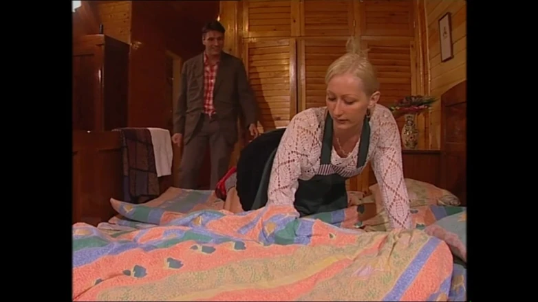 Muschi movie official: Missionär knulla med benen breda