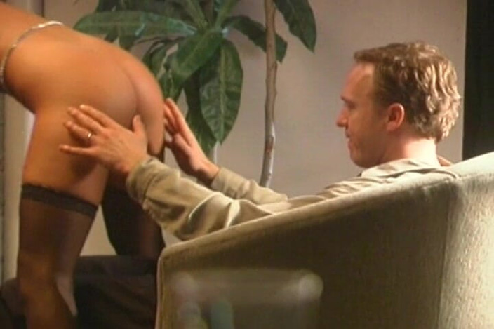 THAGSON RETRO: Comer buceta desleixada me faz pingar e implorar