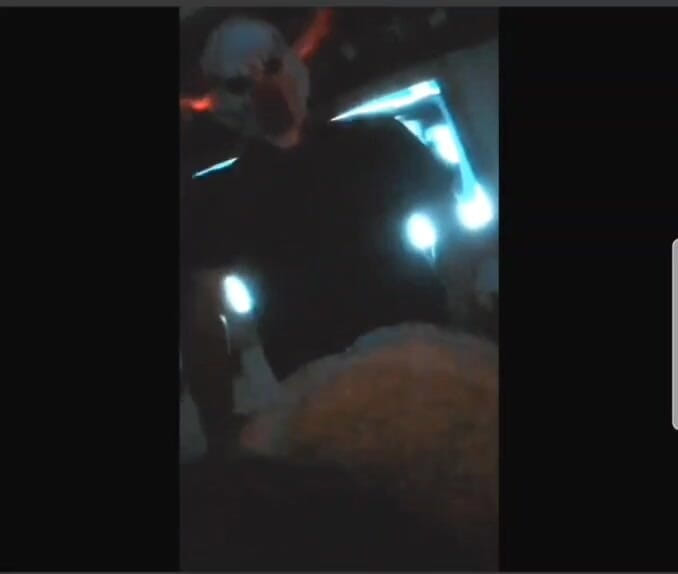 Kakabbw: Dan badut itu memakan BBW