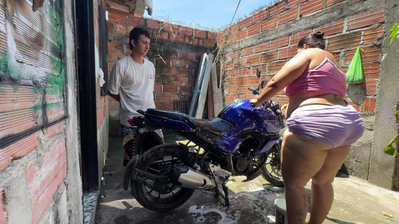 Lexly_16: My Neighbor Helps Me Wash up and Then He Fucks...