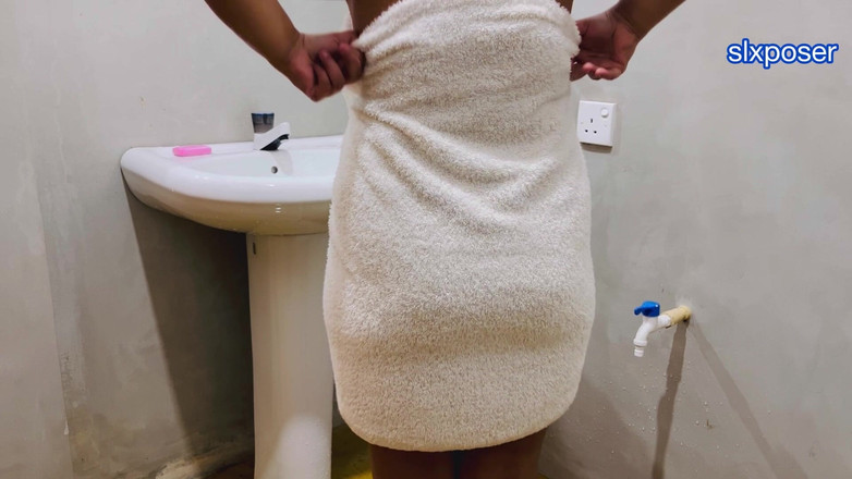 slexposer: Ich traf sie an der bar. Gefickt in den dessous...