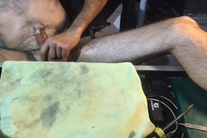 BrooklynsBigDick: Masturbation avec orgasmes multiples