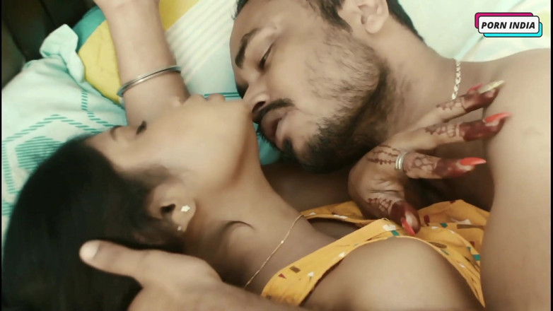 Porn India Studio: Хардкорный романтический секс горячей красивой пары утром