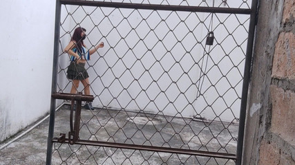 NEGRITA SEXY: Teman wanita menunjukkan punggungnya pada pertemuan rasmi pertama mereka