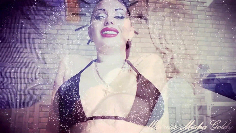 Goddess Misha Goldy: Sniffers &amp; porno therapy!